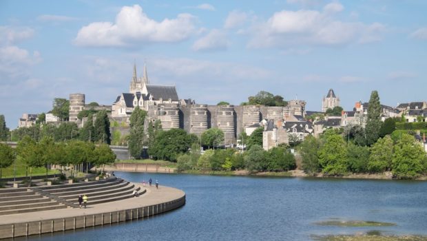 Le Plan local d’urbanisme intercommunal (PLUi) d’Angers Loire Métropole est un document majeur pour comprendre les évolutions de notre territoire. Il devrait refléter l’engagement des politiques locales au service de […]